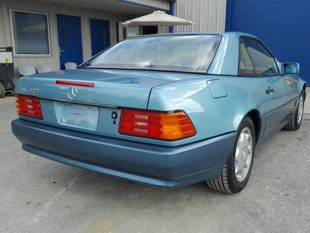 Mercedes furat în 1991, scos la vânzare în 2018. E uluitor ce au descoperit polițiștii