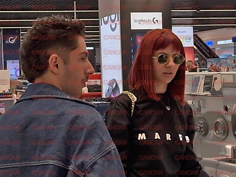 Lidia Buble se dă de gol în mall, e ușor de recunoscut!