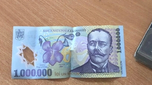 Mai ții minte faimoasa bancnotă de un milion de la începutul anilor 2000? Cu ce sumă se vinde acum, în 2023