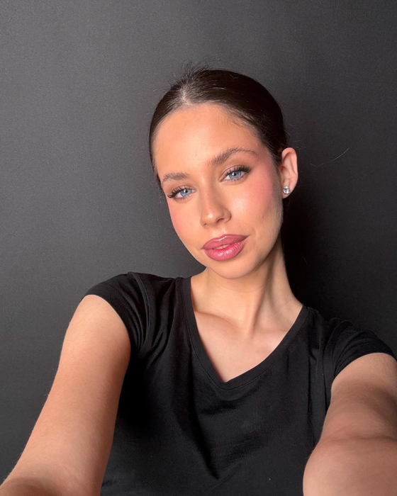 Violeta are iubit de mai bine de un an/ Sursa foto: Instagram