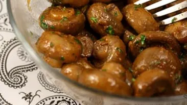 Ciupercile le-au venit de hac. Mai multe persoane au ajuns la spital cu intoxicatie