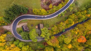 Șoferii români vor fi nevoiți să plătească o nouă taxă pentru a avea acces în anumite zone ale orașelor