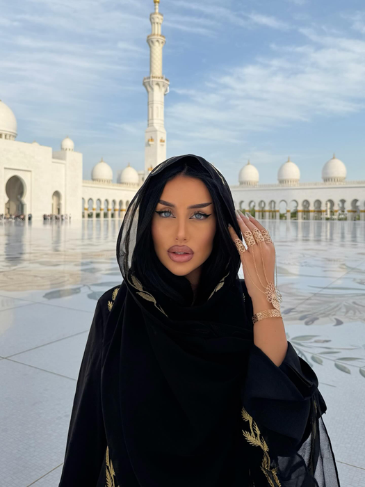 Cine este Rebecca Toma de la Insula Iubirii 2026. Sursa foto: Instagram