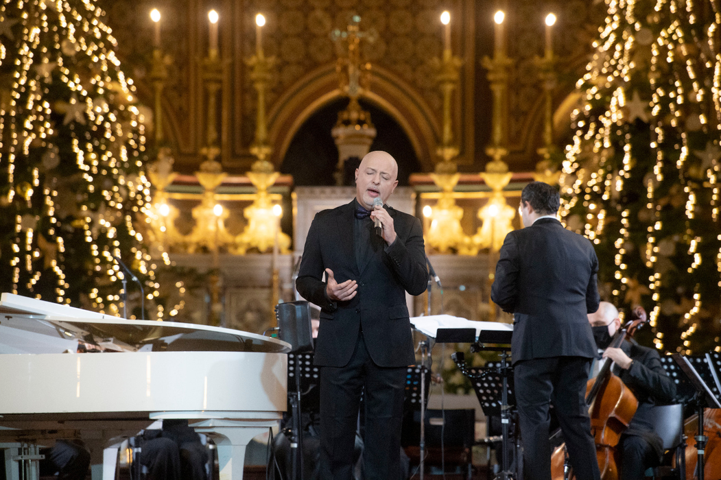 „Har și Dar, lumină și bucurie de Crăciun”, un concert ca o rugăciune la TVR 2