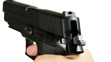 Un barbat gelos si-a ucis iubita si fiica de patru ani pentru ca l-a inselat pe Facebook