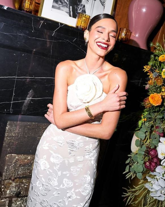 Iubita lui Neymar, Bruna Marquezine