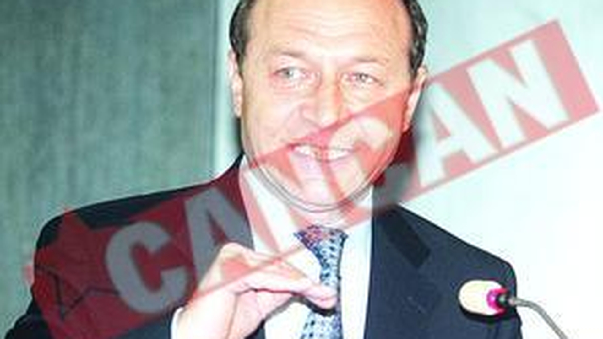 Basescu s-a saturat de lei si vrea euro