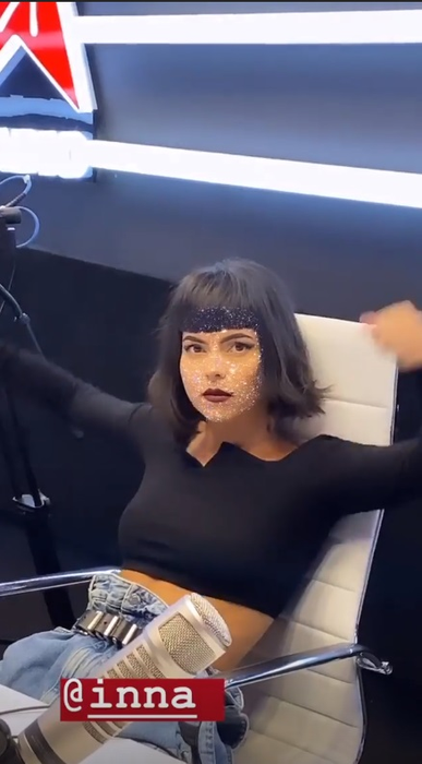 Antonia s-a pozat în baie, iar detaliile intime a omis să le ascundă! Ups: s-a văzut tot