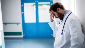 Lovitură dură pentru medicii care vor să-și dea demisia! Preavizul a fost prelungit la 45 de zile