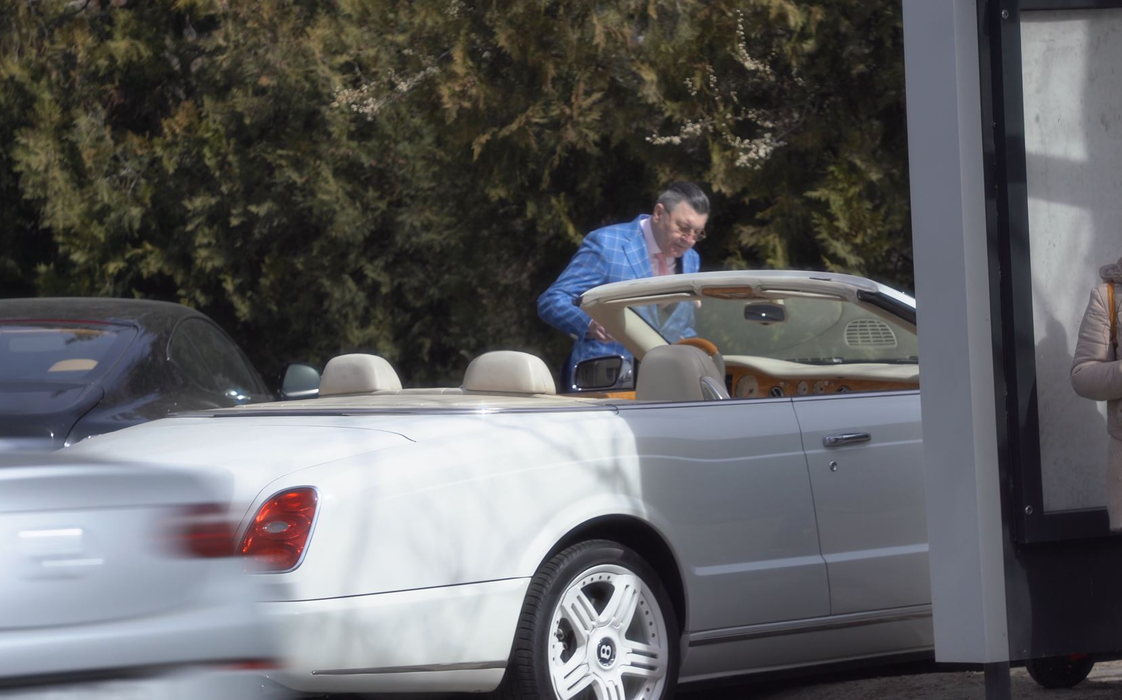 Dan Nicorescu a profitat de primele zile călduroase de primăvară (Foto: CANCAN.RO)