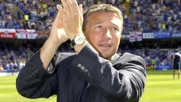 Ramas fara echipa, Dan Petrescu s-a reprofilat rapid! Vezi unde antreneaza acum Bursucul!