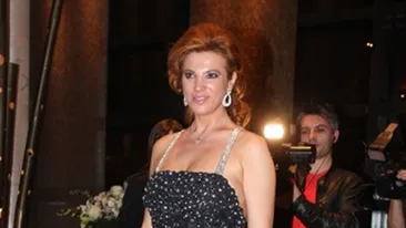 Mihaela Borcea a mers cu fiul la Geneva! Patrick vrea sa studieze acolo!