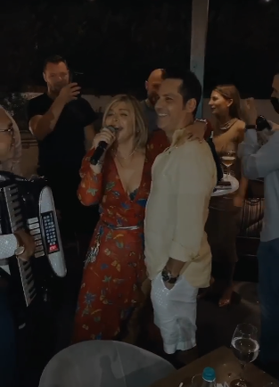 Loredana Groza și Ștefan Bănică Junior au făcut duet la petrecerea lui Dani