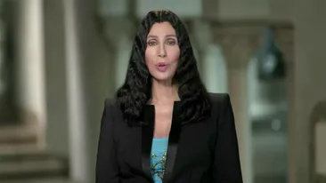 Acuzații uluitoare la adresa celebrei cântărețe Cher. Și-ar fi răpit propriul fiu dintr-un hotel din New York