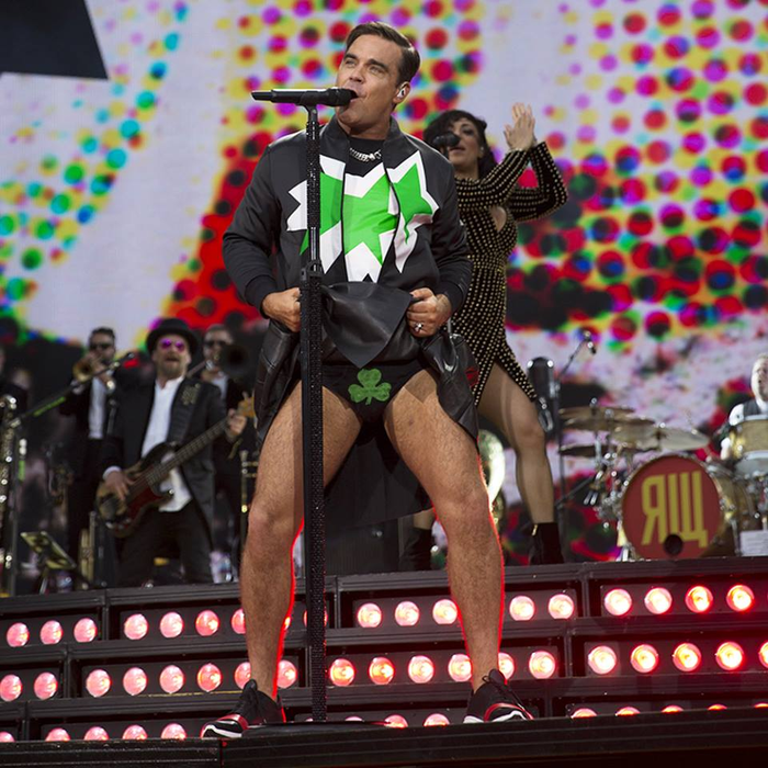 Robbie Williams a făcut injecții cu testosteron pentru a scăpa de depresie