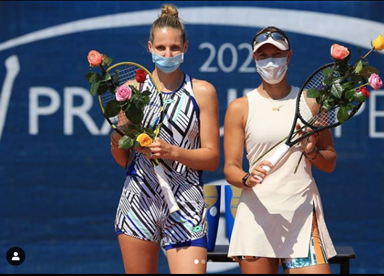S-a aflat! Pentru cine a sărit Simona Halep în râul Vltava, după ce a câștigat turneul de la Praga
