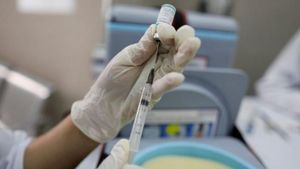 Teste cu infectare voluntară pentru un vaccin anticoronavirus, pregătite în SUA