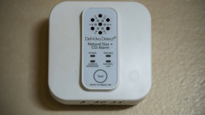 Cât costă un detector de gaze acum, în octombrie 2025. Sunt obligatorii în apartamente