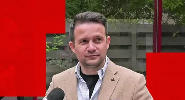 A iertat-o ca prin magie! Robert Tudor face mărturisiri despre relația cu mama care a vrut să-l abandoneze