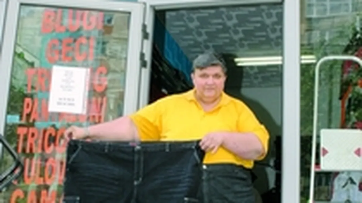 Croitorul de un sfert de tona si hainele X... XL