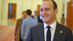 Dan Vâlceanu, ministrul care nu știe cât e salariul minim pe economie, locuiește într-un conac fabulos în Gorj