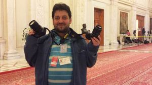 S-a aflat cine e bărbatul care s-a spânzurat de pasarela de la ieşirea din Alba Iulia!