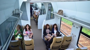 Ajungi la mare în doar două ore, cu un tren privat! Cât plătești pentru asta