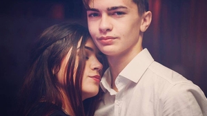 Tânărul de 19 ani, care a dispărut după ce a încercat să se spânzure cu cablul de la telefon, a fost găsit! Cum l-au descoperit părinţii