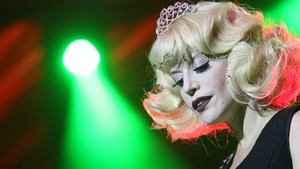 Loredana si-a innebunit fanii! Diva a stralucit pe scena Salii Palatului! Uite cele 15 tinute care au lasat publicul fara grai