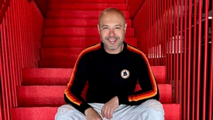 Cine este și cum arată iubita lui Mihai Mitoșeru. Seamănă izbitor de mult cu fosta lui soție, Noemi!