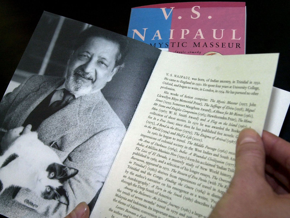 Scriitorul V. S. Naipaul, laureat al premiului Nobel pentru literatură pe 2001, a murit la 85 de ani