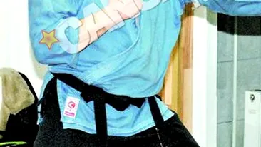 Dupa ce i-a pazit pe Tom Hanks si Will Smith, se bate la Targu Jiu! Bodyguardul vedetelor intra in ring