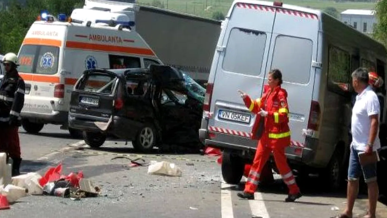 Doi morți și patru răniți în urma unui accident în județul Vrancea