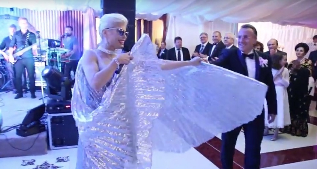 Loredana i-a încântat pe invitaţi, acum trei ani