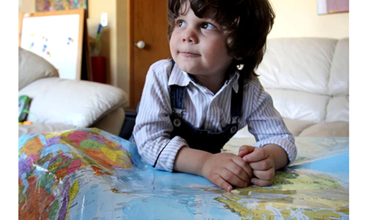 Cel mai inteligent copil de pe planeta, declarat, are doar cinci ani si este de origine romana