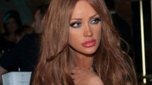 Bianca va avea SOCUL VIETII ei cand il va vedea pe acest barbat pe jumatate dezbracat spunand ASTA despre ea. "Bianca, te iau..."