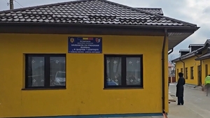 Tragedie la o școală din Botoșani. Un angajat a murit sub privirile colegului său