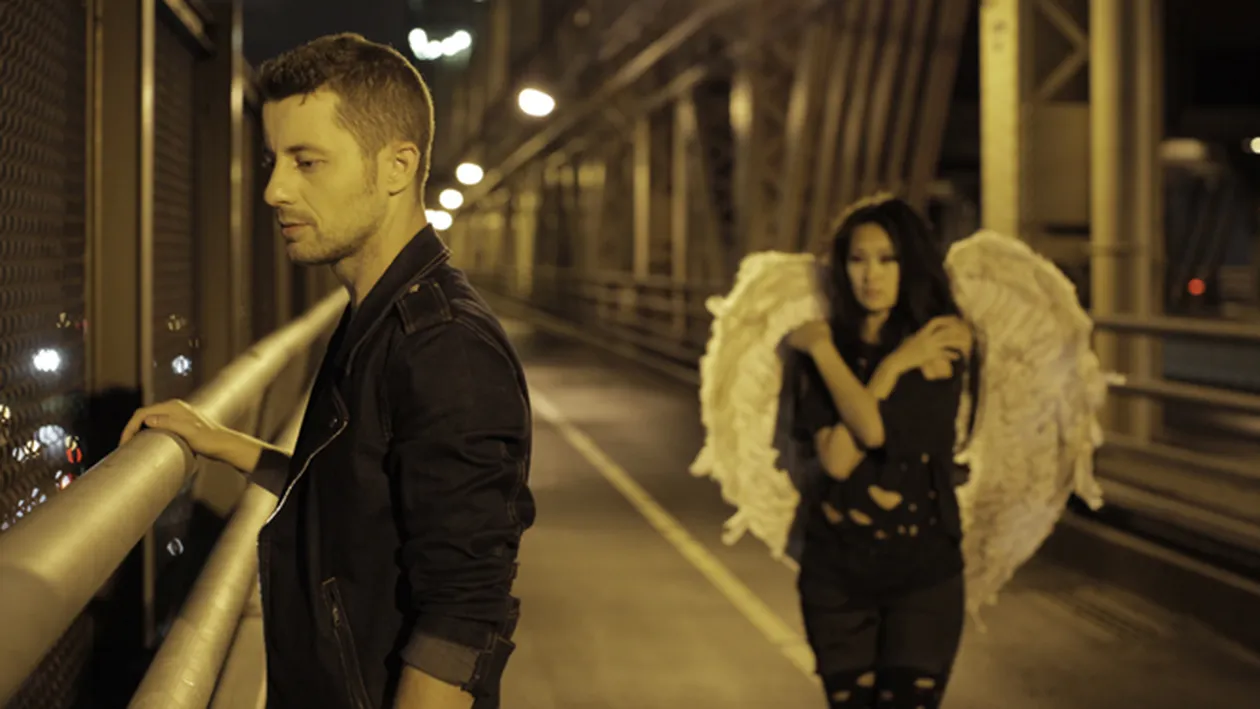 Adrian Sina se intoarce din America in cautarea factorului X!