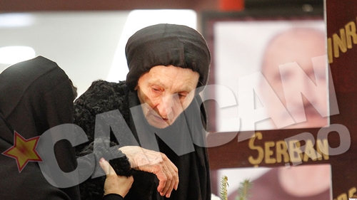 Moartea lui Şerban Ionescu le-a împăcat! Magda Catone şi soacra ei s-au susţinut una pe cealaltă!
