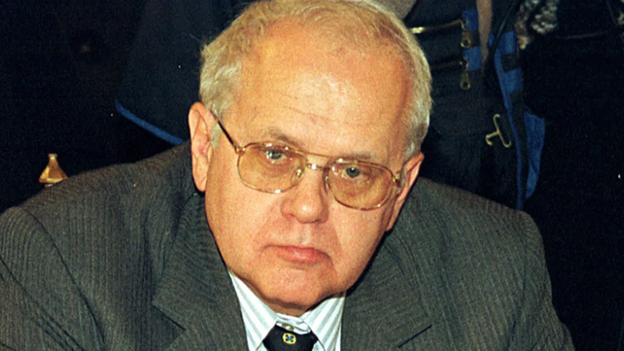 Joi, 19 decembrie, zi decesiva pentru Victor Babiuc, condamnat alaturi de Becali in dosarul schimburilor de terenuri!