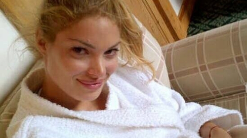VALENTINA PELINEL a trecut prin chinuri groaznice! Ce s-a întâmplat cu blonda la spital, după ce a intrat în travaliu