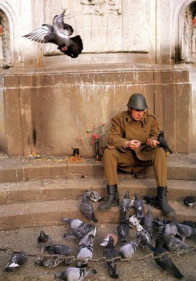 Imagini rare de la Revoluție. Ce s-a întâmplat, de fapt, în decembrie 1989