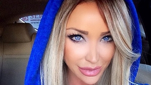 Bianca Drăguşanu şi-a tatuat sprâncenele! Fanii vedetei s-au speriat când au văzut imaginea: "Doare?"