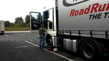 Un șofer român de TIR a fost arestat în Franța. Ce a făcut întrece orice imaginație