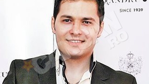 Liviu Varciu cauta profesioniste! Isi deschide club la inceputul lunii  viitoare si angajeaza numai fete frumoase