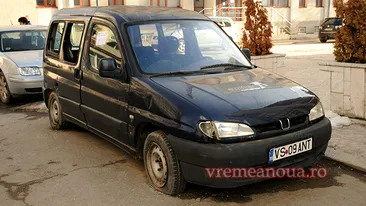 Mașina Antena 1, vandalizată în Vaslui!