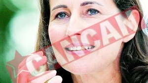 Segolene il acuza pe Sarkozy