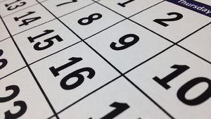 Minivacanță de 1 Decembrie! Câte zile libere vor avea, de fapt, românii