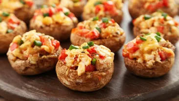 Ciuperci umplute. 5 rețete de ciuperci umplute gustoase