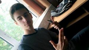 Moartea care a pus România pe jar. Colonelul SRI al cărui fiu a fost găsit înjunghiat sare la gâtul poliţiştilor. "E neprofesionalism..."